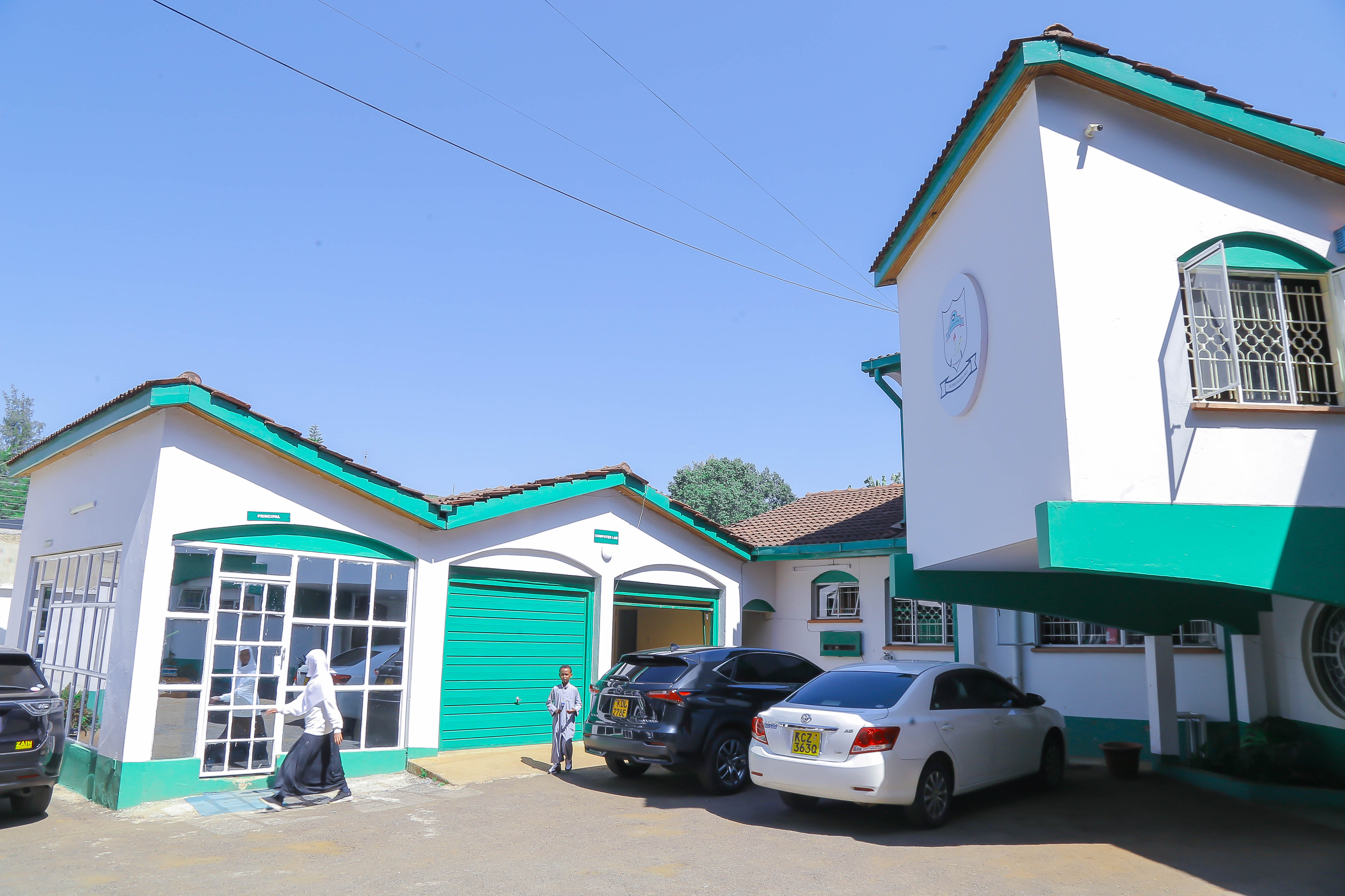 Mnara School